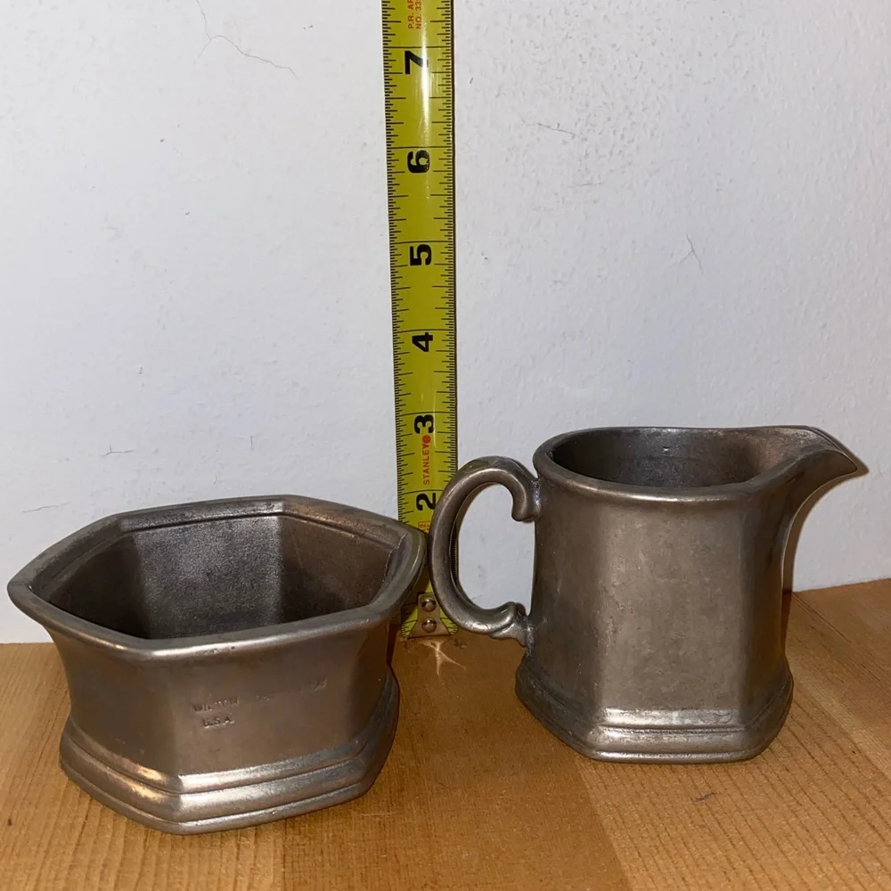 Wilton Columbia PA Pewter Servingware / Serving Cup